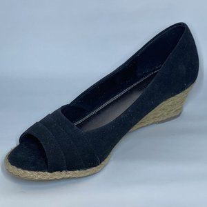 Kelly & Katie Black Louise Wedge Pump